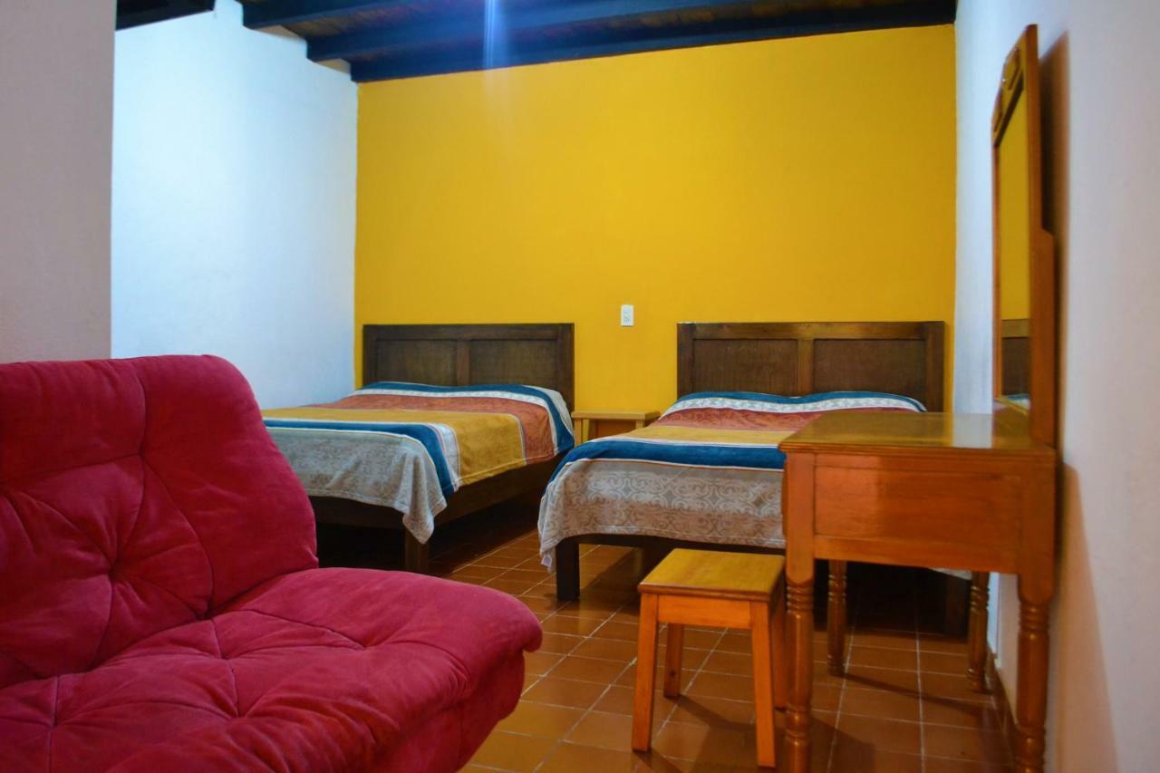 Hotel Delfin Comitan المظهر الخارجي الصورة