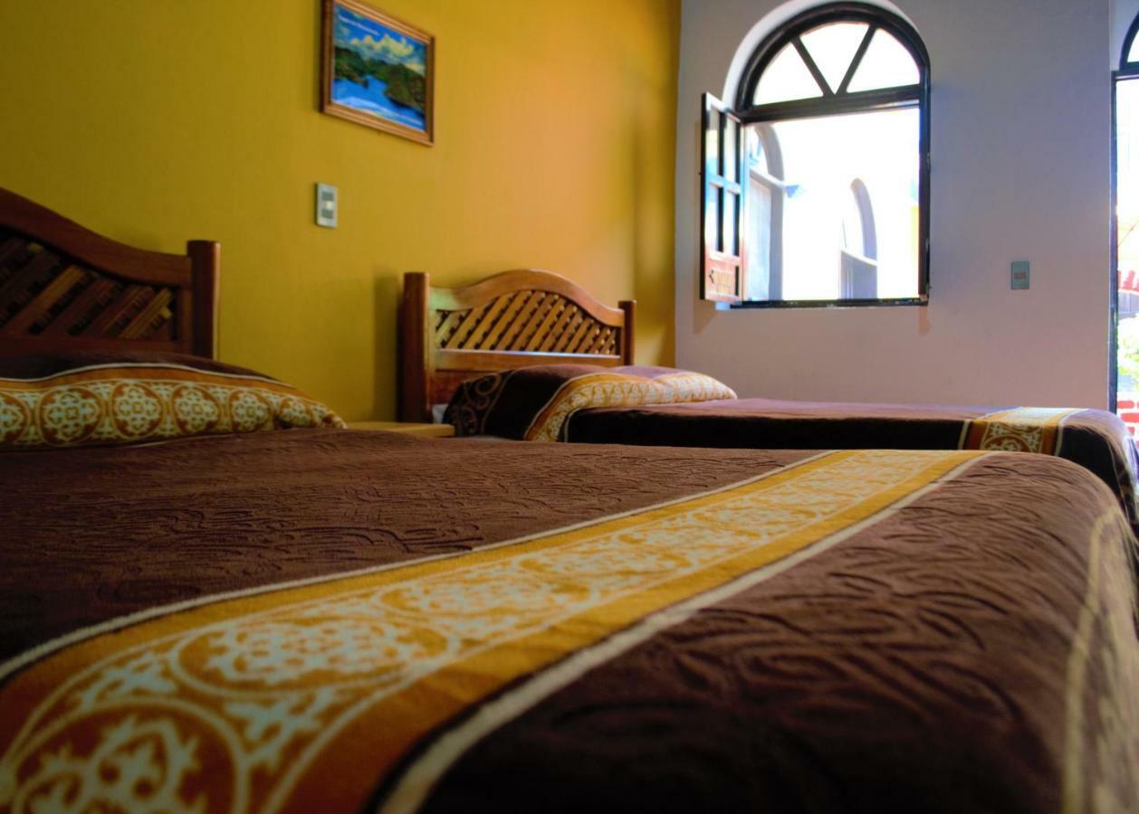 Hotel Delfin Comitan المظهر الخارجي الصورة